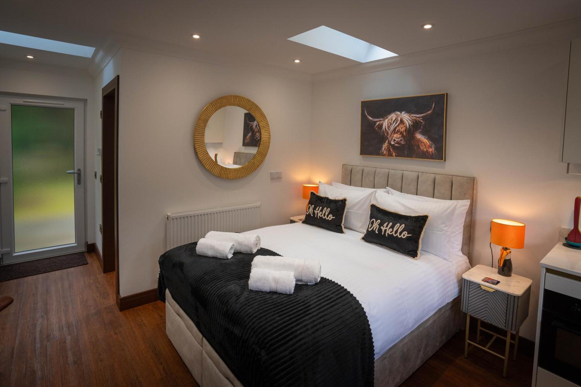 Heather Nook- Luxury Studio In Питлохри Экстерьер фото